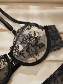 Charlaine 女士两件套内衣，钢圈设计，前扣，提拉聚拢，刺绣，网纱拼接，薄纱，露背，复古浪漫 - 黑色 - 查看 3