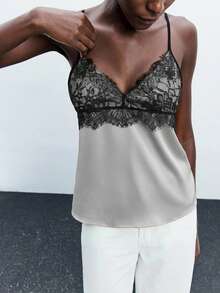 Maija 蕾丝拼接吊带背心，舒适亲肤，优雅百搭，适合外出、复活节、音乐节、毕业典礼、早午餐等场合。女士夏季服装，女士吊带背心，女士夏季上衣，缎面蕾丝吊带背心。 - 淺灰色 - 查看 7