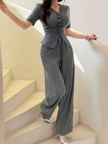 Feyla 女士V领纽扣短袖上衣和长裤休闲两件套 - 灰色 - 查看 4