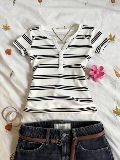 Glimmora Black & White Striped Digital Print Fashionable Minimalist V-Neck Short Sleeve T-Shirt, Gift For Friends