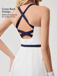 OutZeal Vestido de tenis para mujer, vestido activo para pickleball y golf, de verano y primavera, de secado rápido, con sujetador incorporado, pantalones cortos integrados y diseño de espalda descubierta - Blanco - Ver 2