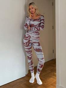 DAZY Bộ 2 món đồ ngủ nữ, họa tiết bất đối xứng, lót lông mềm mại, gồm áo dài tay và quần, thích hợp cho mùa Thu/Đông. - Màu xanh lam - Xem 6