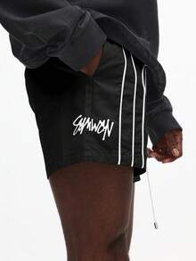 SUMWON Quần short nam có dây rút, viền trắng và in logo, kiểu dáng thường ngày mùa hè, cạp chun co giãn. - màu đen - Xem 6