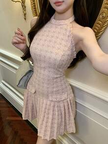 DAZY Đầm cổ yếm xếp ly họa tiết răng cưa màu hồng ngọt ngào dành cho nữ - Hồng - Xem 7