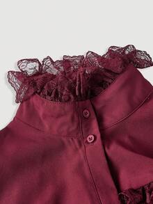 SHEIN MOD 立领花瓣袖修身前襟纽扣荷叶边衬衫，夏季假期、典礼、海滩度假、外出、毕业典礼、派对，复古酒红色荷叶边衬衫深红色上衣女式衬衫和罩衫 - 酒紅色 - 查看 3