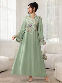 Al Najma 网纱刺绣拼接喇叭袖连帽绿色阿拉伯风格连衣裙 - 綠色 - 查看 4