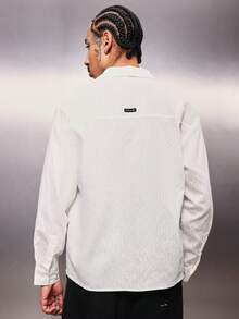 PLAYBOY X SUMWON 宽松版型翻领纽扣衬衫，饰有红色樱桃印花细节，长袖休闲夏季春季度假装 - 白色 - 查看 2