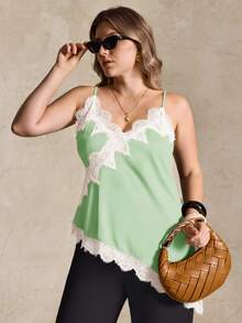 Elegantrix Plus Size Women Urban Casual Lace Asymmetric Hem V-Neck Patchwork Solid Color Short Camisole - Mint Green - View 3