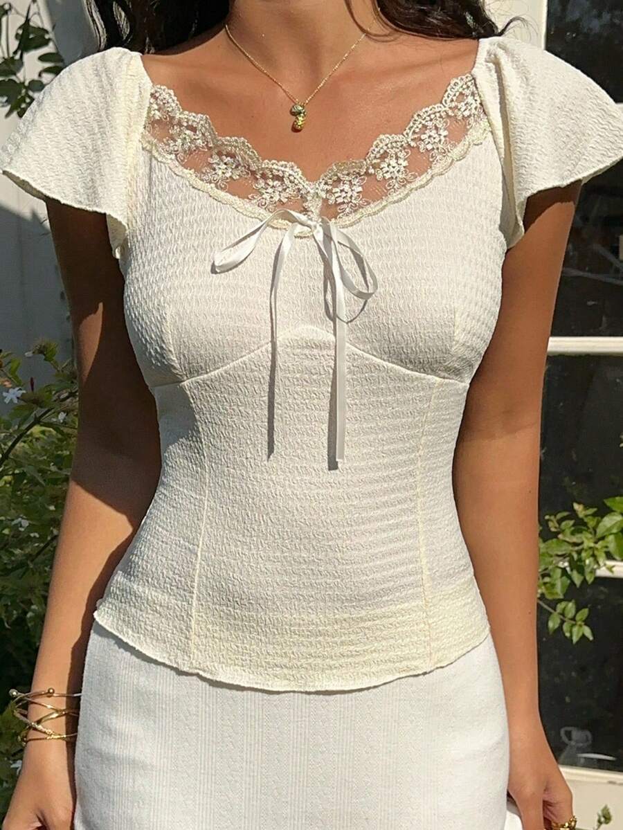 SHEIN EZwear 杏色针织女式撞色蕾丝荷叶边袖前系带衬衫 - 杏色 - 查看 1