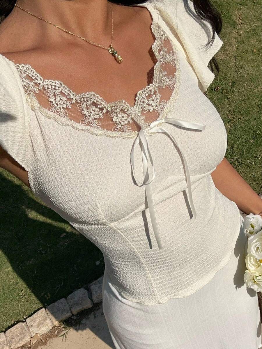 SHEIN EZwear 杏色针织女式撞色蕾丝荷叶边袖前系带衬衫 - 杏色 - 查看 1