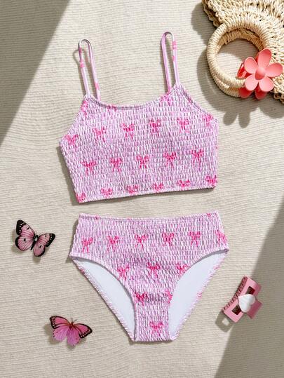 SHEIN Bộ bikini cho bé gái tuổi teen, áo hai dây và quần bơi 2 mảnh màu hồng sọc dễ thương, chất liệu vải dệt kim, kiểu dáng thời trang, thanh lịch, phù hợp cho bơi lội, kỳ nghỉ hè, bãi biển, hồ bơi và các bữa tiệc.