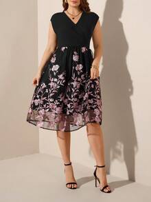 Comfylo Elegant Plus Size Women's Black Cap Sleeve V Neck Knee Length A Line Dress With Pink Floral Embroidery - Multicolor - View 7