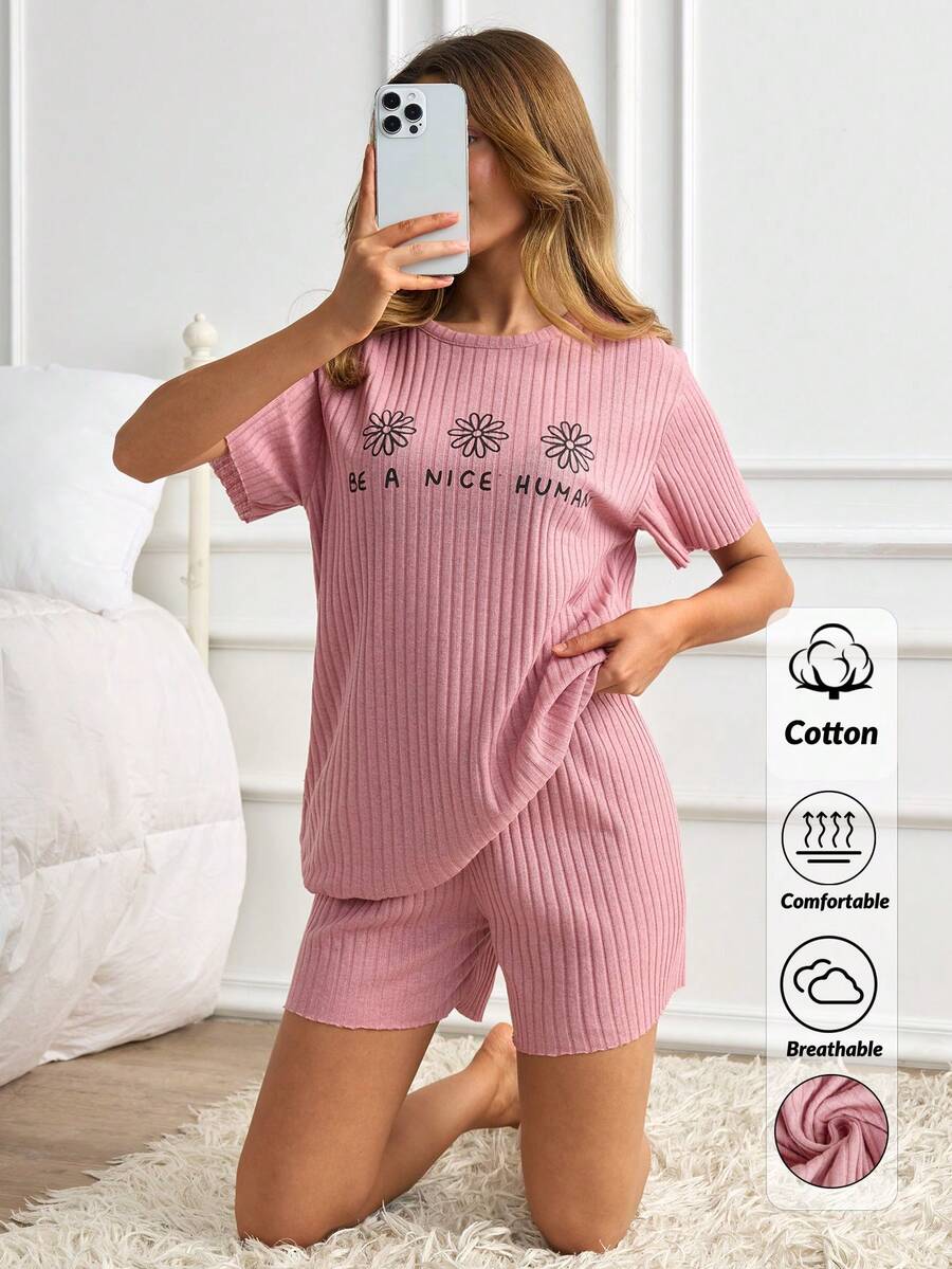 SHEIN 女士纯棉两件套罗纹针织粉色撞色字母圆领短袖衬衫和短裤家居服舒适休闲睡衣套装 - 粉色 - 查看 1