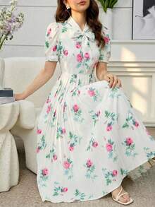 一件式少女夏季优雅甜美梦幻连衣裙，杏色花卉印花，领口系带设计，短袖，收腰，褶裥下摆，长款连衣裙，适合日常穿着、购物、花园派对等场合。 - 彩色 - 查看 8