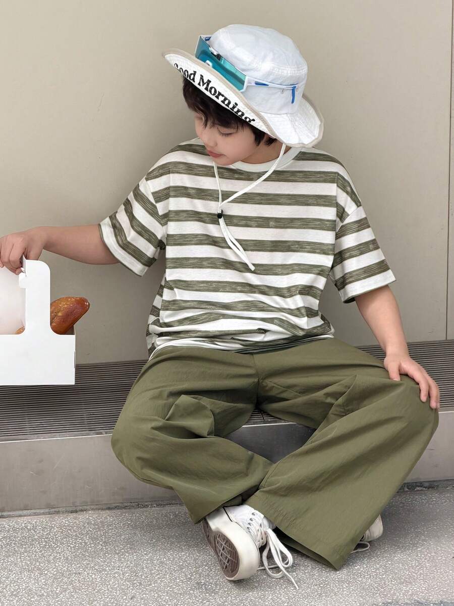 DAZY 青少年男孩条纹圆领短袖T恤和裤子休闲套装 - 綠色 - 查看 1