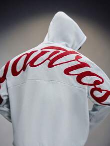 Pavtros品牌男士时尚刺绣连帽衫短裤套装，适合日常穿着、情人节礼物、居家游戏、户外音乐节、休闲外出、朋友聚会、送给孩子、男友/丈夫的礼物、周年纪念礼物。男士两件套，Kpop男士街头服饰套装，连帽衫套装，街头运动服，复古风格。 - 淺灰色 - 查看 4