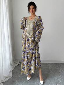 Al Najma 优雅花卉印花撞色蕾丝喇叭袖长袍连衣裙，度假风 - 紫色 - 查看 5