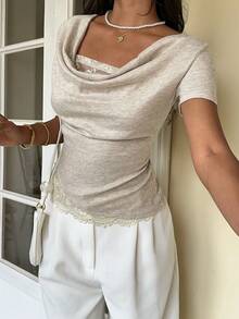 Serisse 女士休闲度假及通勤垂褶领撞色蕾丝荷叶边修身短袖T恤，夏季法式浪漫风杏色针织短袖T恤，蕾丝饰边领口和挂脖设计，适合旅行、度假和浪漫约会，夏季上衣，情人节，女士狂欢节服装，女士外出上衣，夏季假期，Y2K - 杏色 - 查看 5