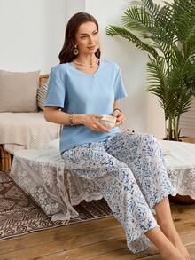 SHEIN Women's Print V-Neck Short Sleeve Pajama Set, Casual Loungewear - Dusty Blue - View 4