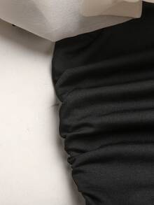 SHEIN Young Girl Elegant Off-Shoulder Color Block Lantern Hem Ruched Fitted Party Dress, Exaggerated Organza Ruffle, Black, Suitable For Wedding, Valentine's Day - Black - View 8