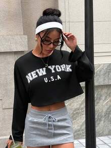 Dewbera Letter-Print Crew Neck Pullover Long-Sleeved Sweatshirt Suitable For Everyday Wear - Black and White - View 5