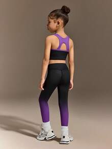 Bộ đồ thể thao gồm áo croptop không tay và quần legging in họa tiết ombre tím đen, chất liệu co giãn cao, ôm sát tôn dáng, thích hợp cho đạp xe, chạy bộ, tập luyện, dành cho bé gái. - Nhiều màu - Xem 2