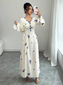 Yasmyna 女士编织花卉印花荷叶边系腰A字阿拉伯风格连衣裙 - 藍色 - 查看 3