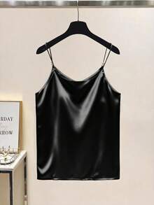 Qadelle Elegant Commuter Chic French Style V-Neck Satin Camisole Top With Pearl Decor For Women - Black - View 2