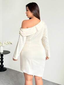 Firerie 大码女式纯色斜肩褶皱设计长袖时尚连衣裙 - 米色 - 查看 3