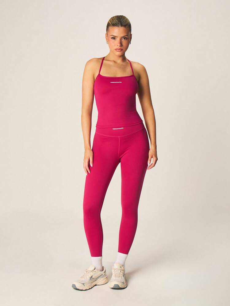 MISSGUIDED Women's Fitted Camisole Tank Top With Thin Straps For Workout Exercise Yoga Pilates Training Active Wear Slim Fit Athletic Cami Top