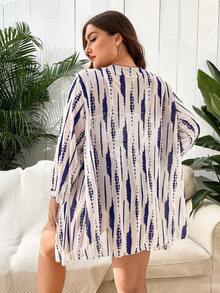 SHEIN Swim Lushore Plus Size Women Tie-Dye Print Padded Bikini Set With Robe Coverup - Multicolor - View 2