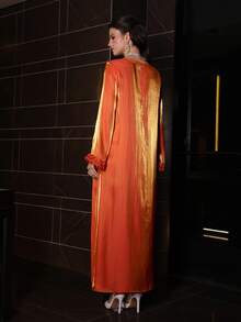 Al Najma 优雅褶裥袖口花卉贴花圆领宽松喇叭形长袍，时尚优雅，适合正式场合 - 橘色 - 查看 9