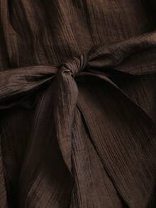 Sweetra 法式复古竖条纹纹理荷叶边拼接木扣花瓣袖女士短袖衬衫，适合春夏休闲及约会场合。 - 棕色 - 查看 6