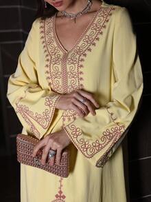 Layrah Bata con cuello en V color amarillo pálido, mangas acampanadas bordadas, para primavera/verano - Amarillo - Ver 4