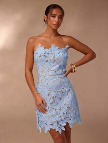 Glamine Đầm ngắn cúp ngực màu xanh dương, chất liệu tan trong nước, đính hoa 3D trên ngực, một chiếc đầm dự tiệc thanh lịch. - Màu xanh nhạt - Xem 3