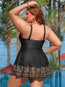 SHEIN Tankini sin mangas con estampado sencillo de talla grande - Multicolor - View 3