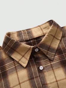 Manfinity Hypemode Men's Casual Plaid Print Short Sleeve Cropped Shirt - Apricot - View 3