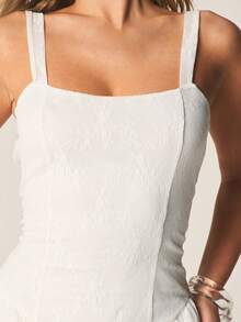 MISSGUIDED Strapless Lace Mini Dress With Tiered Ruffles Square Neckline And Adjustable Straps Perfect For Parties Summer Events - White - View 4