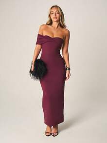 MISSGUIDED Women's Off Shoulder Twisted Bandeau Burgundy Bodycon Maxi Dress With Sweetheart Neckline For Evening Party Events - Purple - View 6
