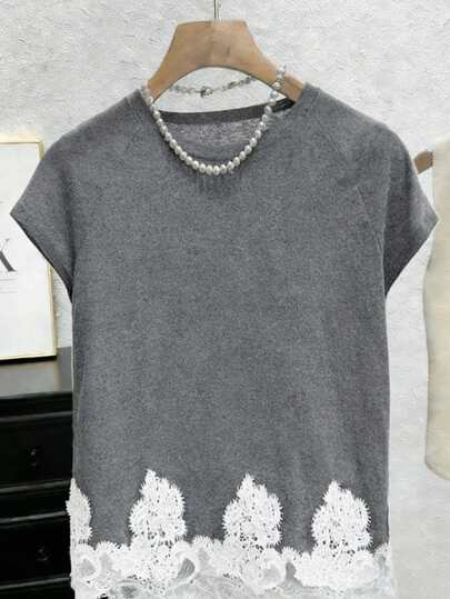 SHEIN LUNE 春夏时尚休闲度假沙滩装百搭女式大码纯色短袖T恤蕾丝边饰女式沙滩度假装优雅女式上衣