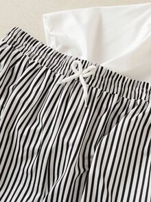 SHEIN Teen Girls Knight Graphic T-Shirt And Striped Drawstring Pants Set - Black and White - View 7