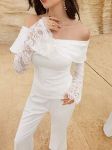Seusyu Women's Elegant Lace Patchwork Off-Shoulder Fitted Top + Flare Pants Suit, Spring/Summer - White - View 7