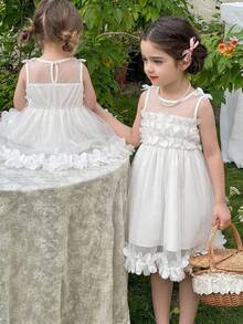 Souflis Souflis 女童3D立体花卉网纱连衣裙，适合外出、公园、度假等场合。 - 白色 - 查看 3