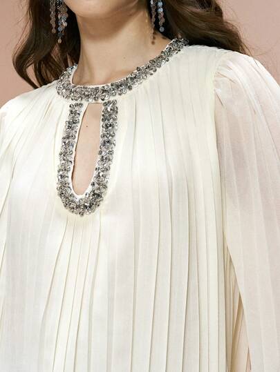 Arave Women's Chiffon Top With A Small Round Neck, Straight Shoulders, Long Sleeves, Pleated Cutouts, And Rhinestone Embellishments; Suitable For Everyday Casual Wear Women's Glossy Fabric, H-Neck, White, Hand-Beaded Placket, Mushroom Button Design, Suitable For Everyday Commuting Vacation Outfits Women  Summer Outfits Elegant Blouses For Ladies  Going Out Tops For Women Weddings & Events