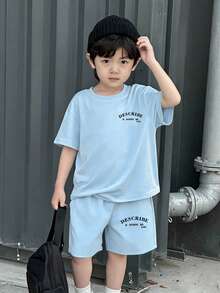 春夏男童休闲时尚创意个性清新简约风字母标语印花宽松套装，天蓝色短袖T恤和短裤套装，舒适日常穿着，温暖夏日风格，适合春夏穿着 - 彩色 - 查看 4
