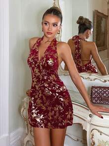 Glamine Charm Váy ngắn ôm sát bằng nhung ánh kim đính sequin, hở lưng, cổ yếm, thích hợp dự tiệc cocktail, màu đỏ rượu vang. - Màu Đỏ Sâu - Xem 5