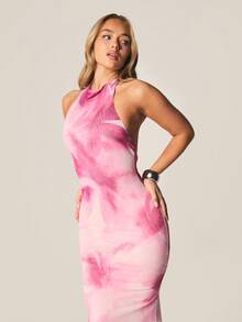 MISSGUIDED Floral All Over Print Halter Neck Maxi Dress With Tie Back Detail For Summer Wedding Guest Events - Multicolor - View 3