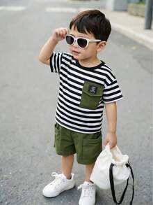SHEIN Playful Pals Baby Boy Summer Casual Fashionable Street Daily Commute Striped Print Contrast Color Flap Pocket Short Sleeve T-Shirt And Shorts Loose Suit - Multicolor - View 3