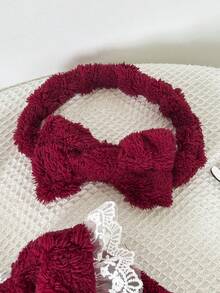 SHEIN Playful Pals 3pcs/Set Baby Girl Elegant Cute Thick Soft Plush Striped Flannel Skin-Friendly Lace Trim Peter Pan Collar Long Sleeve Top, Pants, Bow Headband 3-Piece Set - Burgundy - View 3