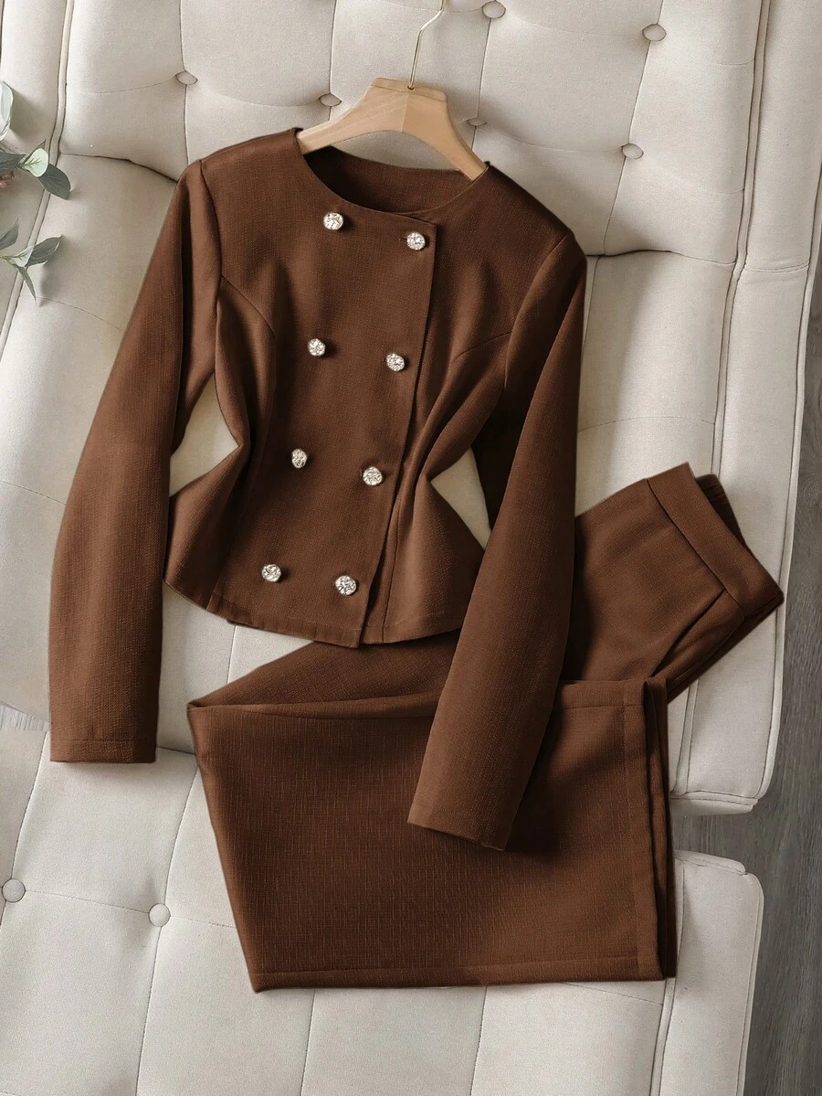 Franclia Setelan Dua Potong Elegan Warna Polos Rose Gold dengan Kancing 3D dan Leher Bulat Lengan Panjang untuk Wanita - Coffee Brown - View 1